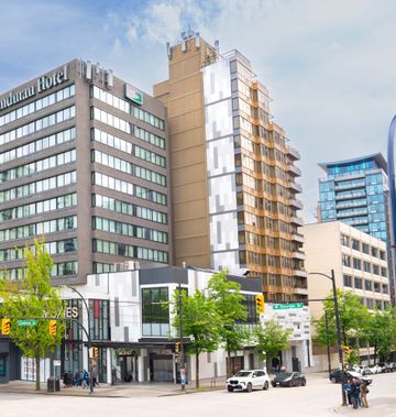 Sandman Hotel Vancouver City Centre