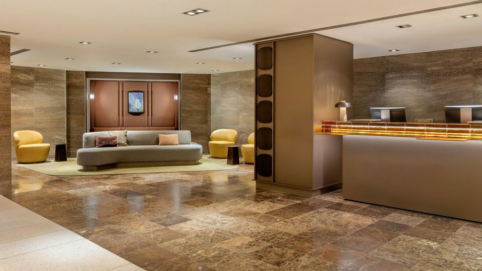 Amsterdam Marriott Hotel Lobby