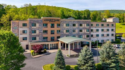 Courtyard Oneonta