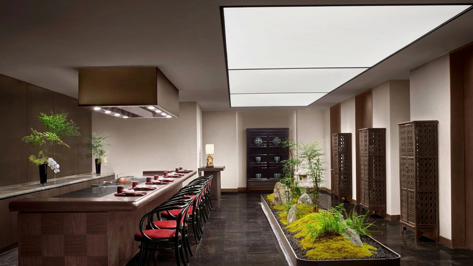 The St. Regis Shanghai Jingan Restaurant