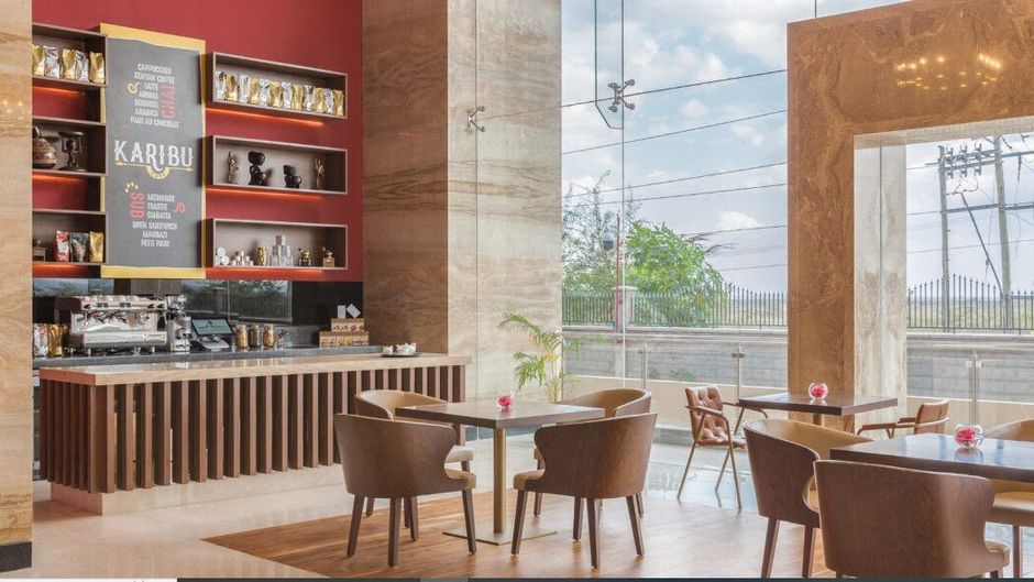 Emara Ole-Sereni Restaurant