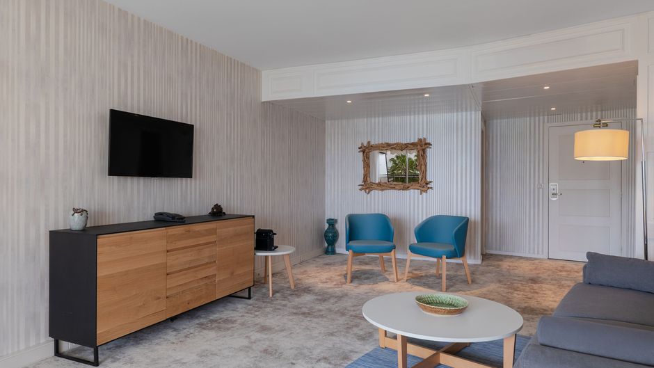 Holiday Inn Nice Port St Laurent Suite