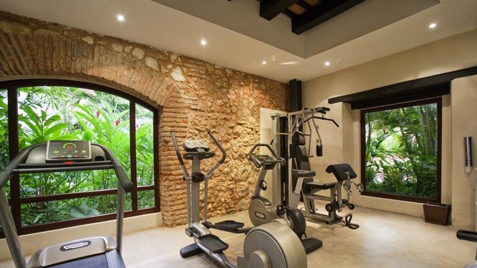 Hodelpa Nicolas de Ovando Health Club