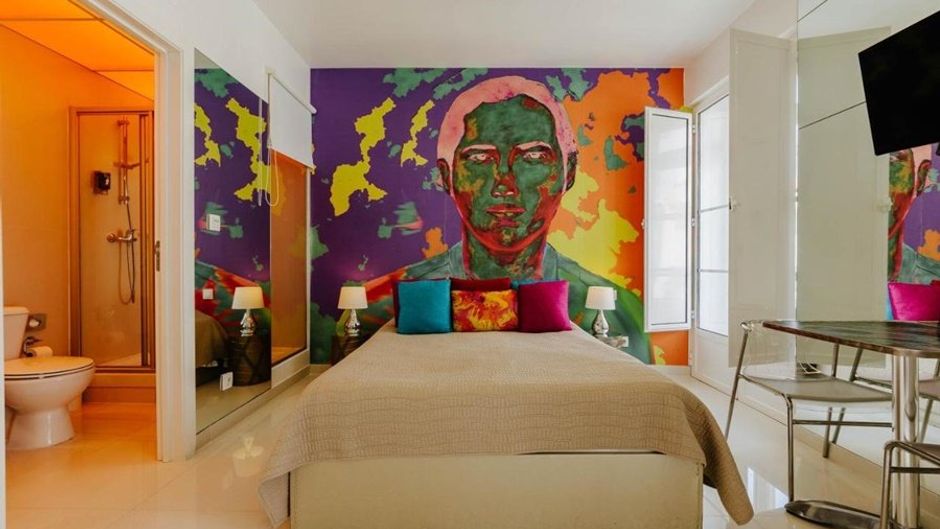 Lisbon Art Stay Room