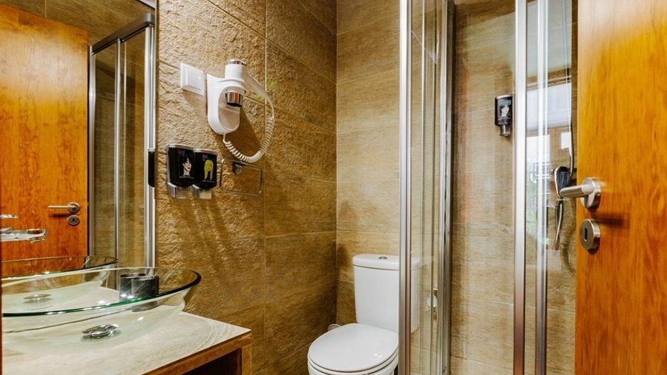Lisbon Art Stay Room