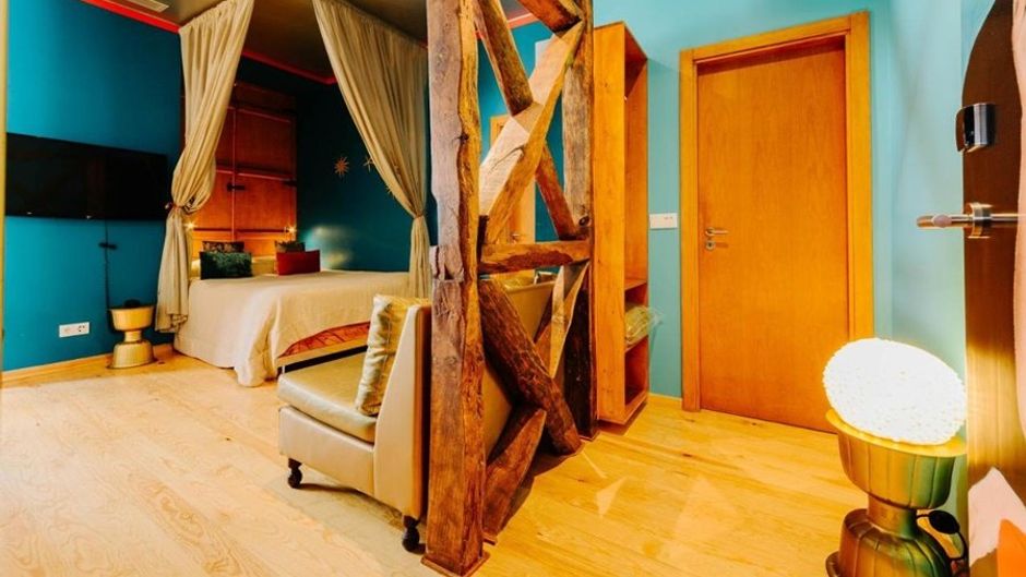 Lisbon Art Stay Room