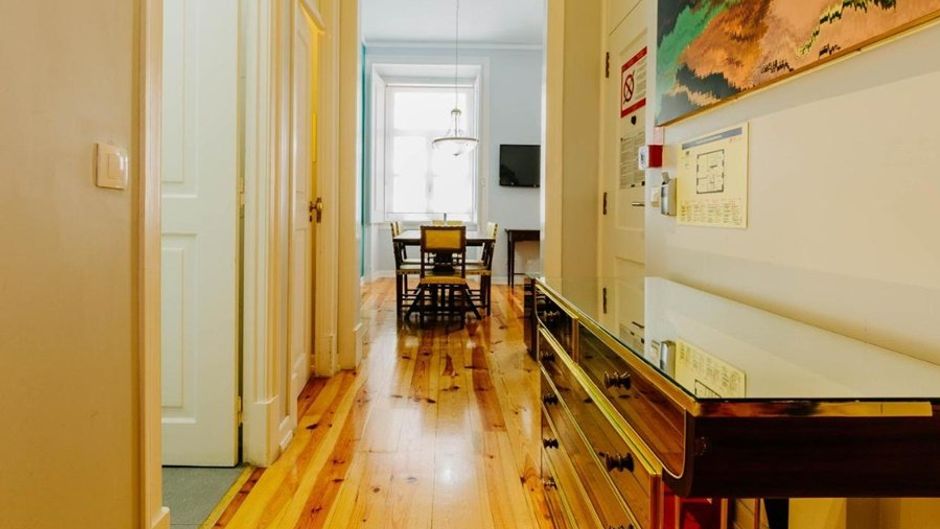 Lisbon Art Stay Room