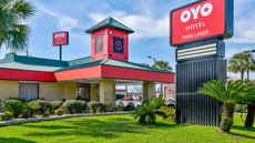 OYO Lake Park Inn
