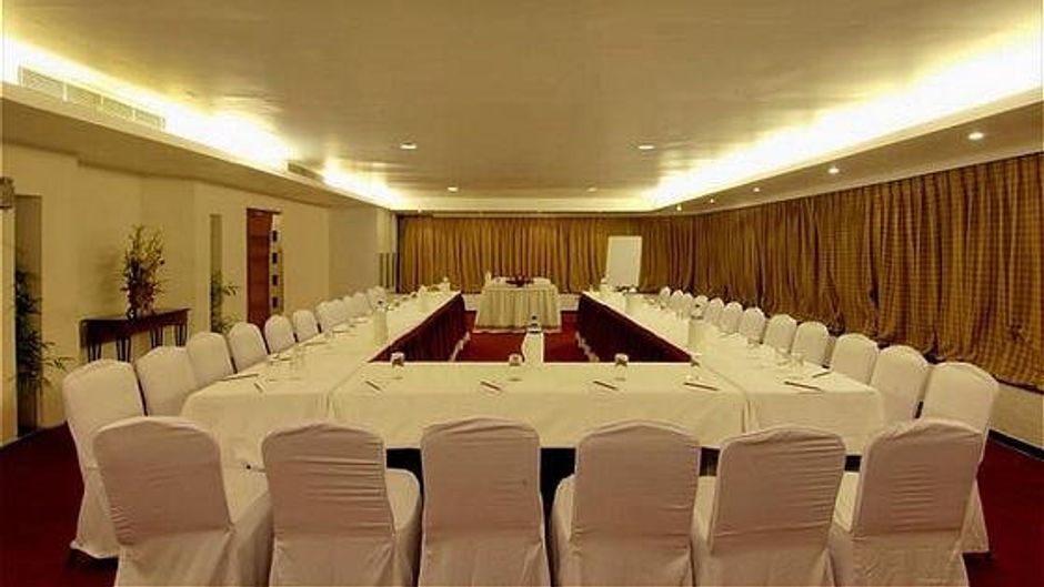 Ramee Guestline Hotel Juhu Ballroom