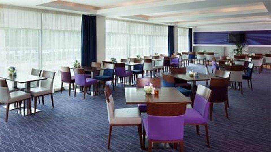 Holiday Inn Express Burnley Restaurant