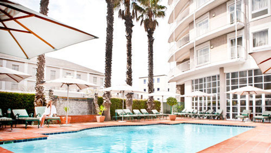 Commodore Hotel Exterior