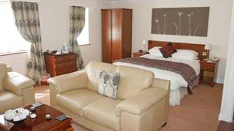 Beaufort Park Hotel Room
