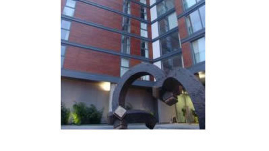 Quay Apartments Exterior