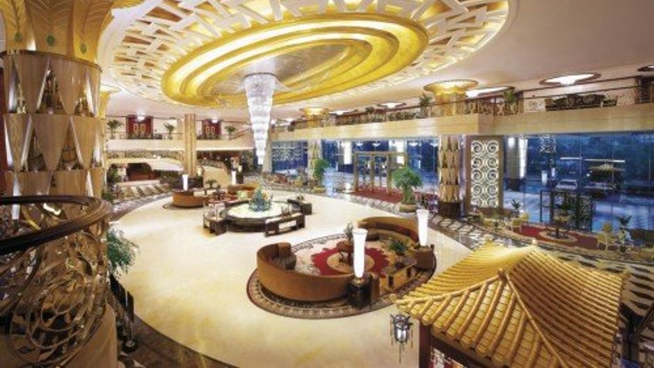 Regal Palace Hotel Lobby