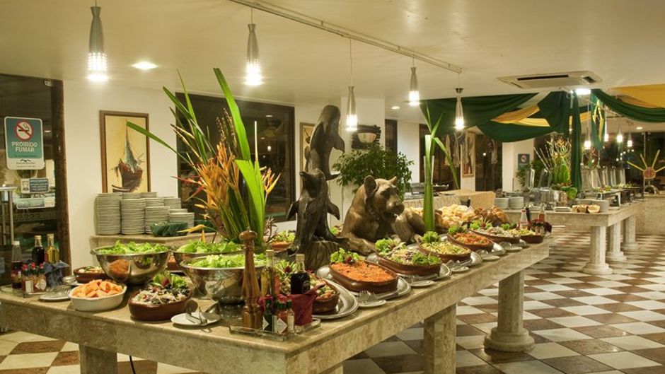 Esmeralda Praia Hotel Restaurant