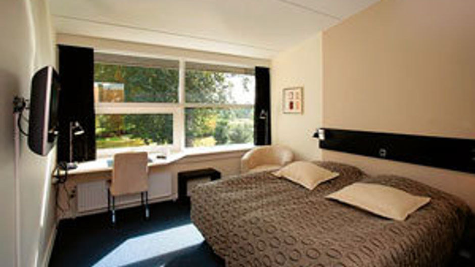 Arnbjerg Hotel Room