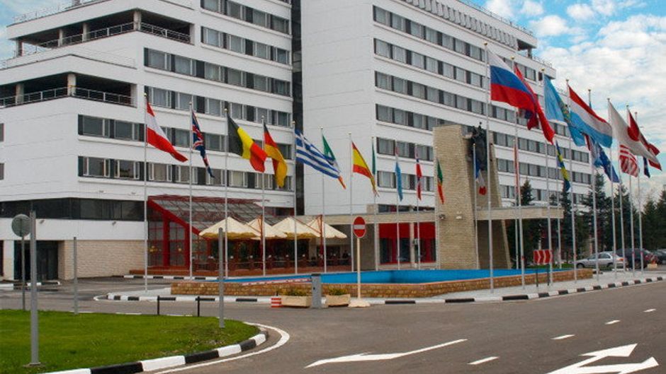 Rus Hotel Exterior