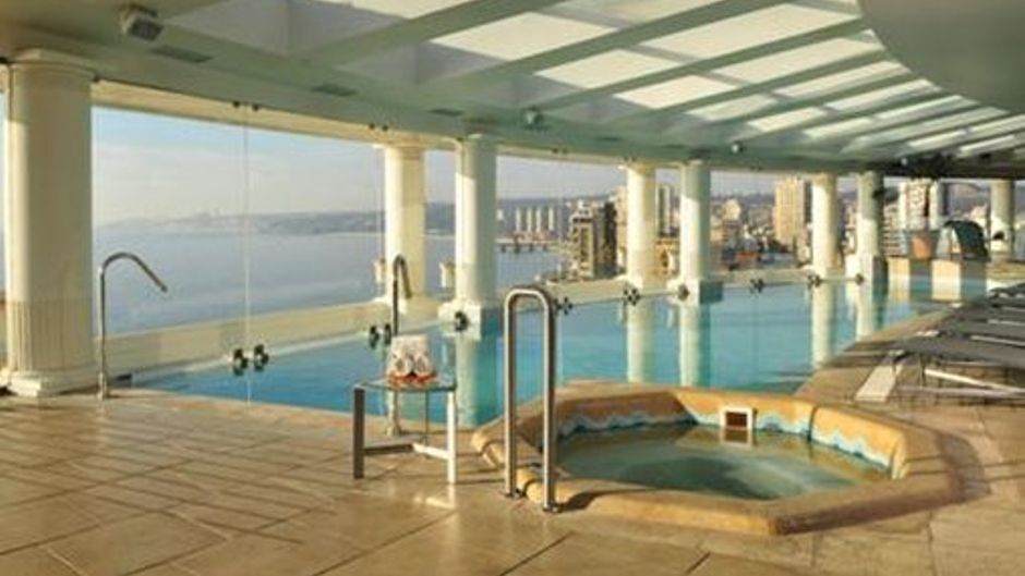 Enjoy Vina del Mar Pool