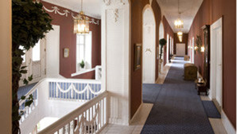 Dronninglund Slot Lobby