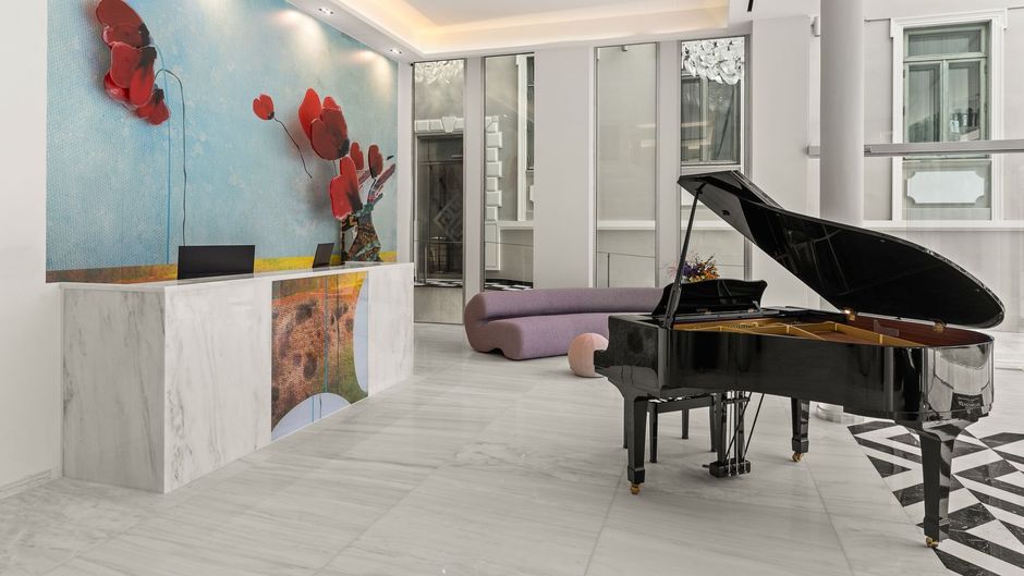Hotel Eridanus Lobby
