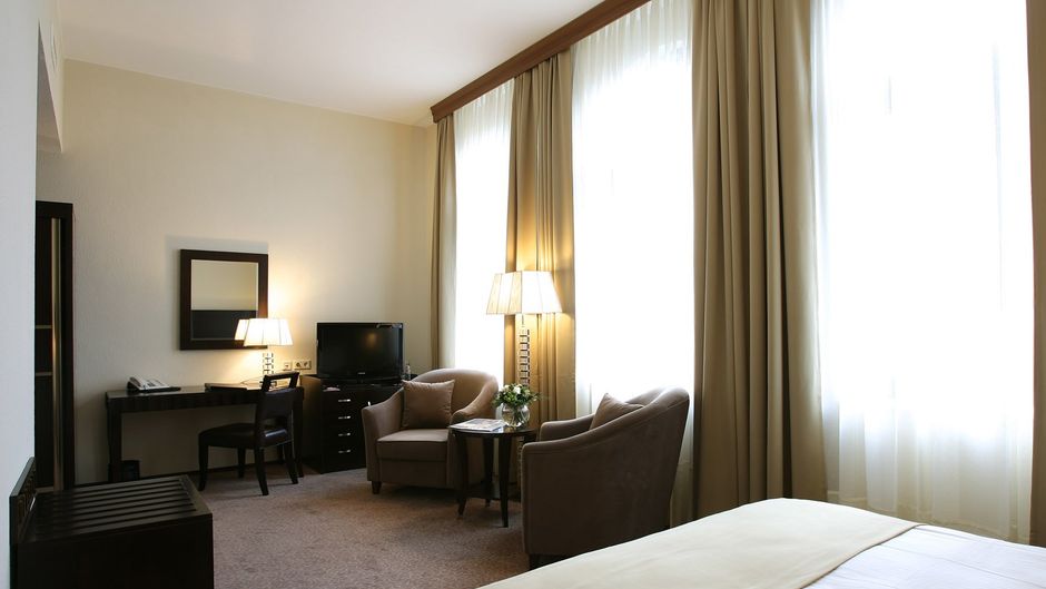 Grand Palace Hannover Room