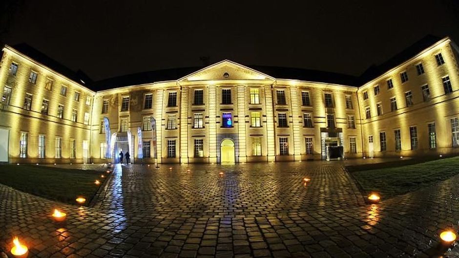 The Lodge Hotel Vilvoorde Exterior