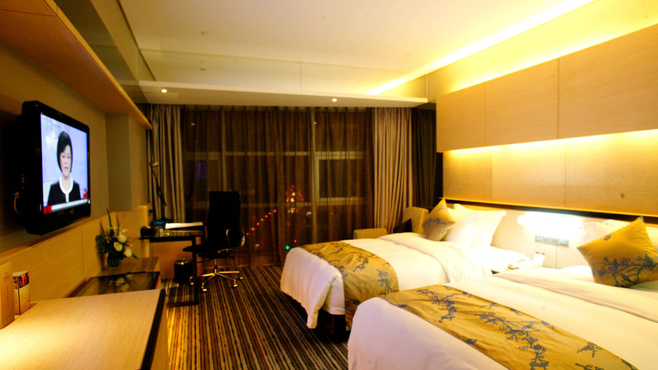 Grand View Hotel Room