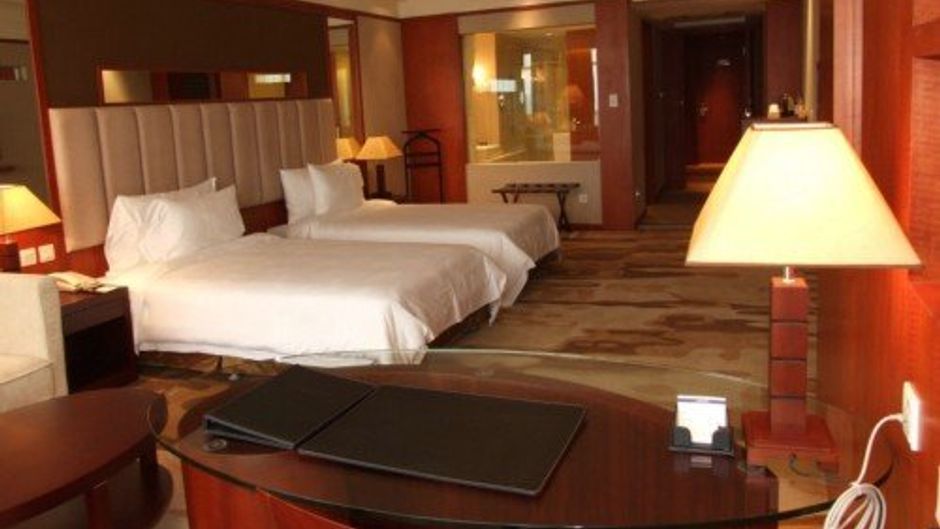 Grand Bay View Hotel Dali Room