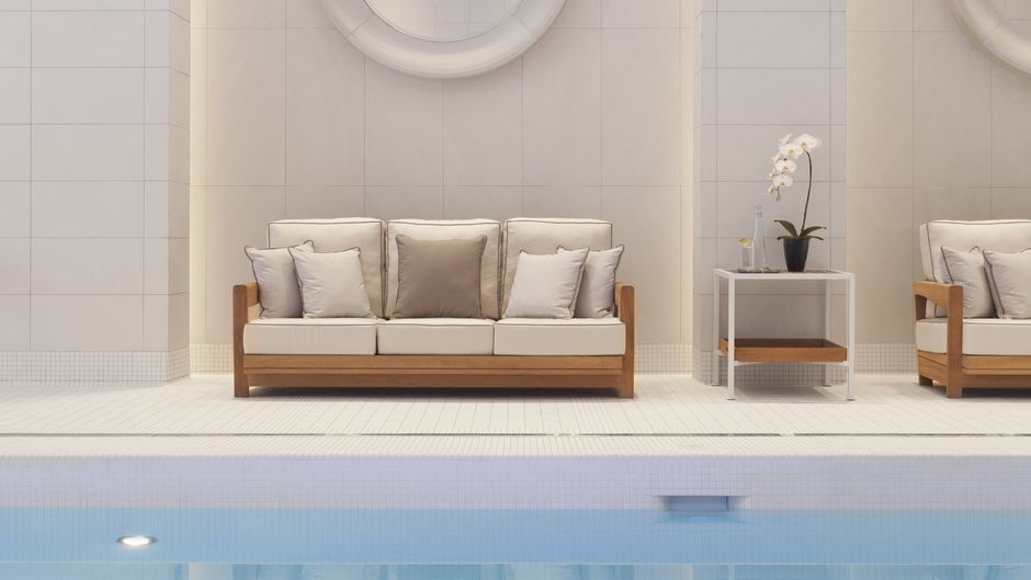Rosewood Hotel Georgia Pool