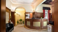 River Hotel & SPA