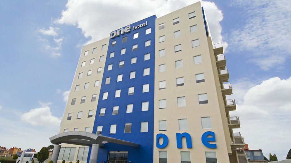 One Toluca Aeropuerto Exterior
