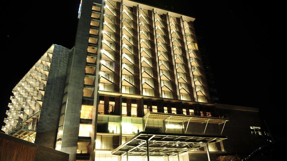 Enjoy Santiago Exterior