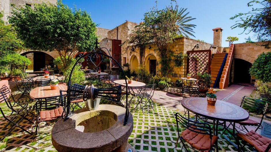 Avalon Boutique Hotel Exterior