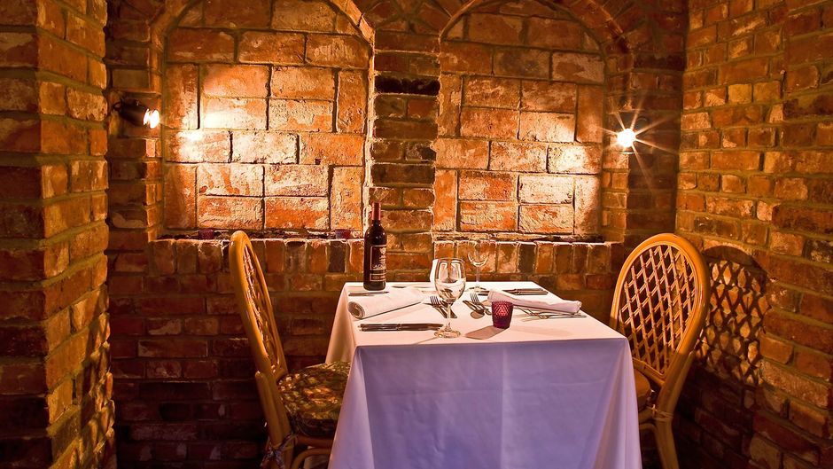 The Cedars Hotel & Restaurant Restaurant