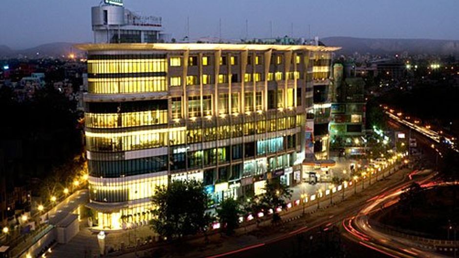 5 by Oyo Metropolitan Exterior