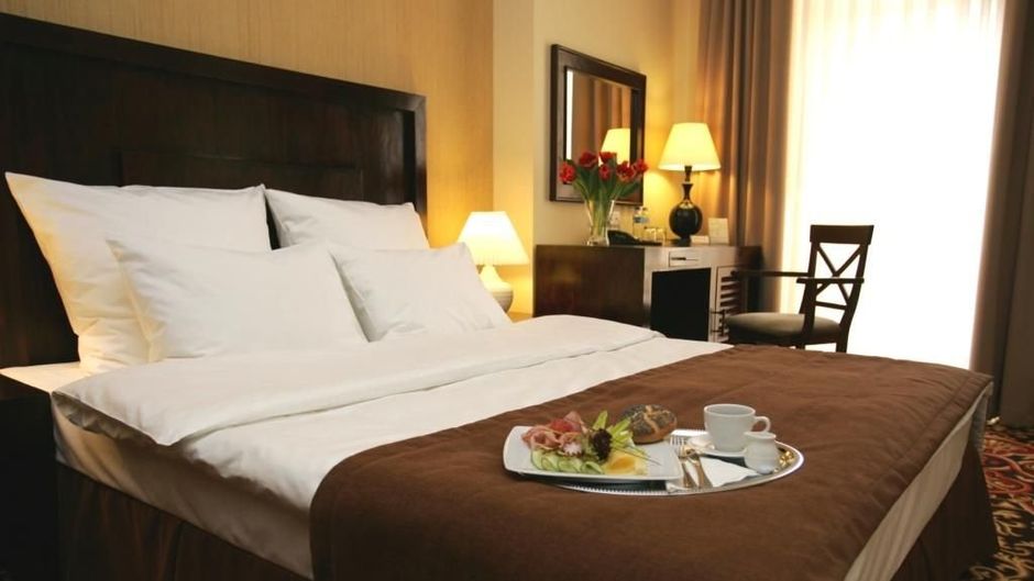 Hotel Columbus Room