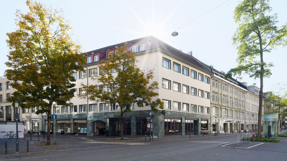 Hotel City Exterior