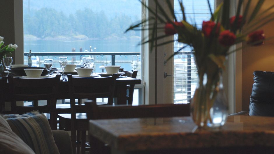 Sooke Harbour Resort Marina Restaurant