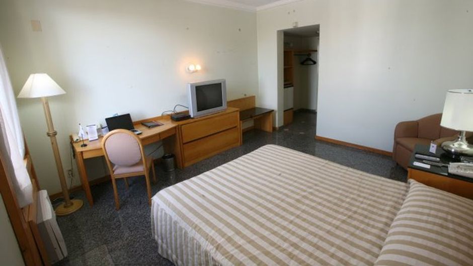 Plaza Inn Master Room