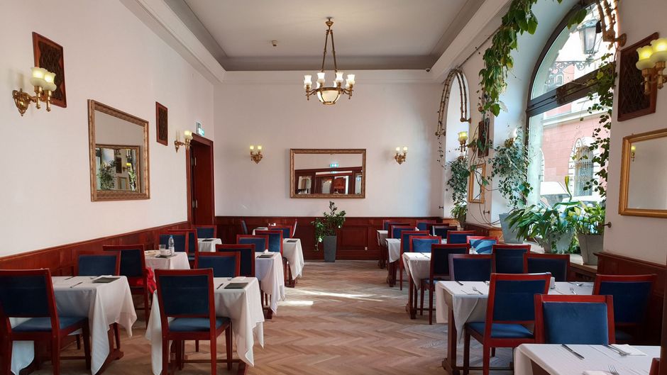 H15 Hotel Francuski Restaurant