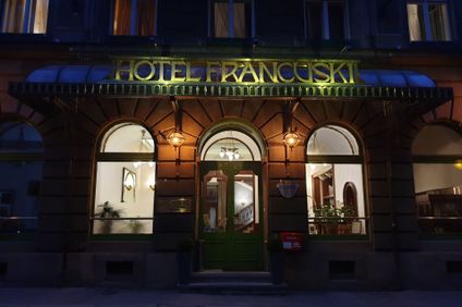 H15 Hotel Francuski