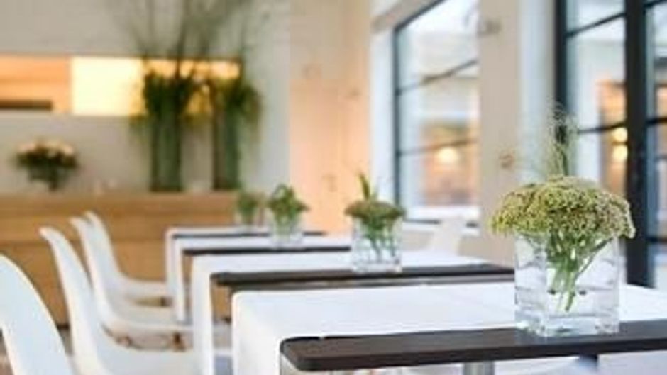 Noah Hotel Restaurant