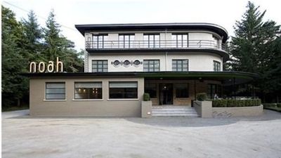 Noah Hotel