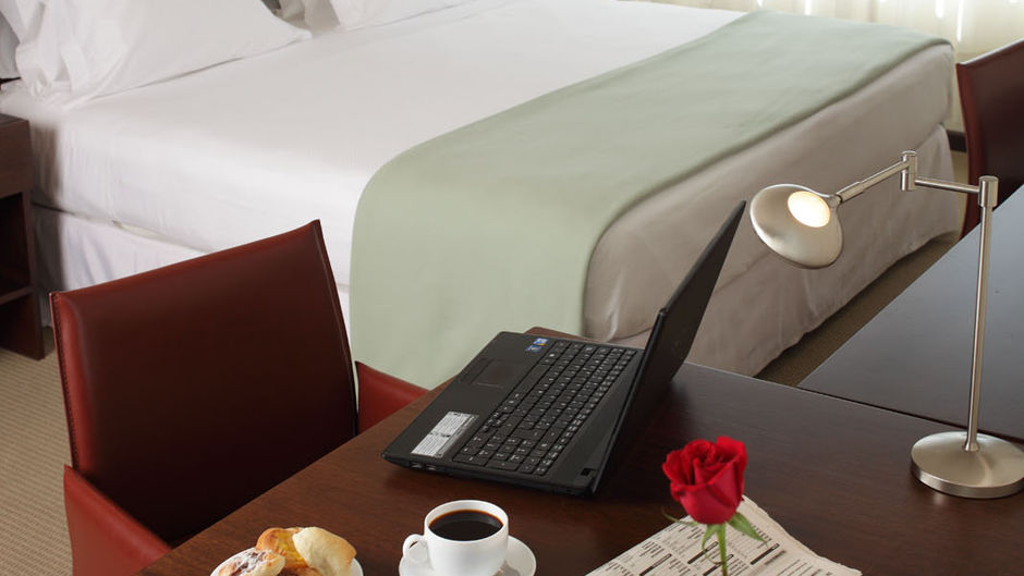 Intercity Premium Montevideo Room