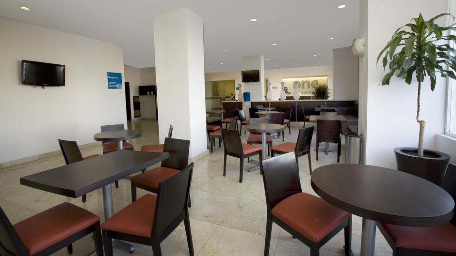 One Aguascalientes Sur Restaurant