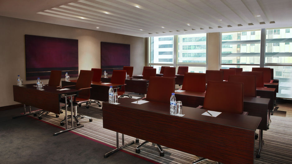 Centro Al Manhal Meeting