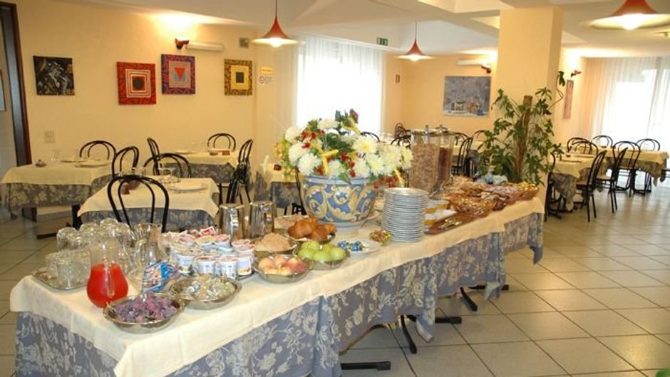 Costazzurra Hotel Restaurant