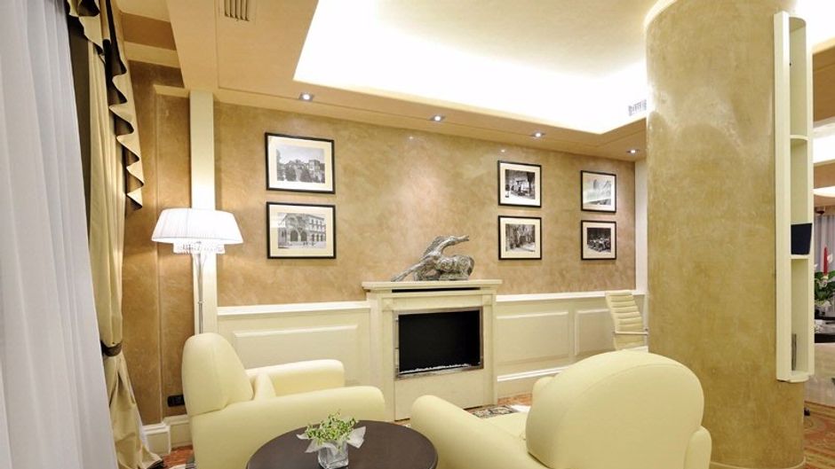 Hotel Roxy Plaza Lobby