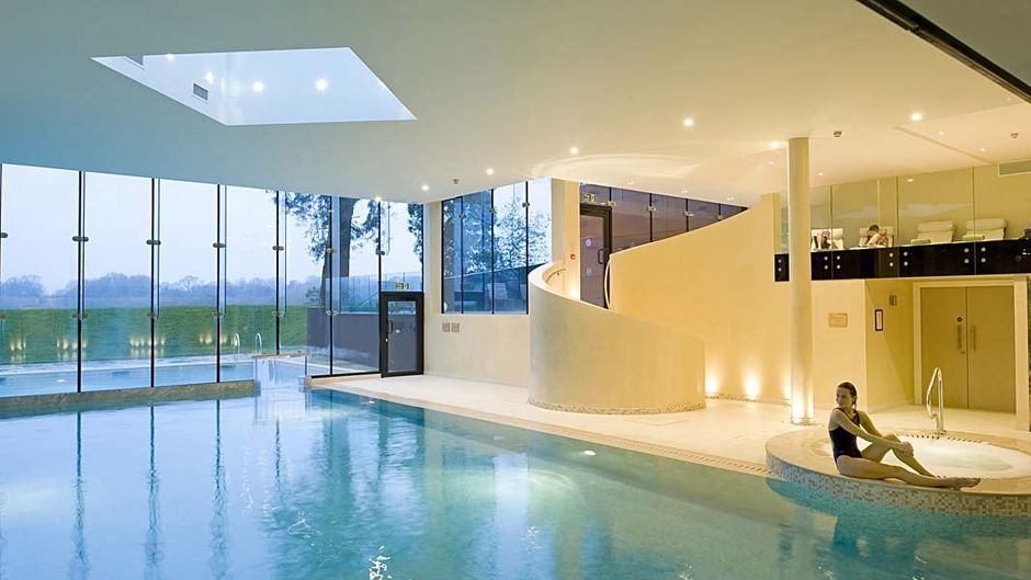 Ockenden Manor Hotel Pool