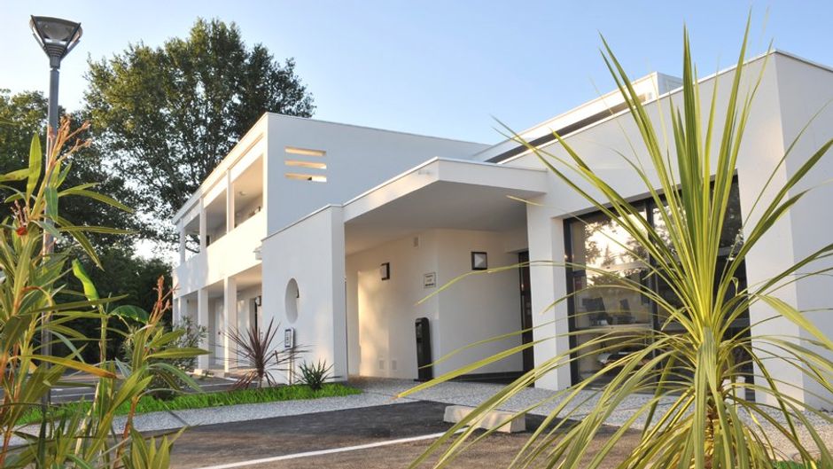 Hotel Eden Park-Bizanos Exterior